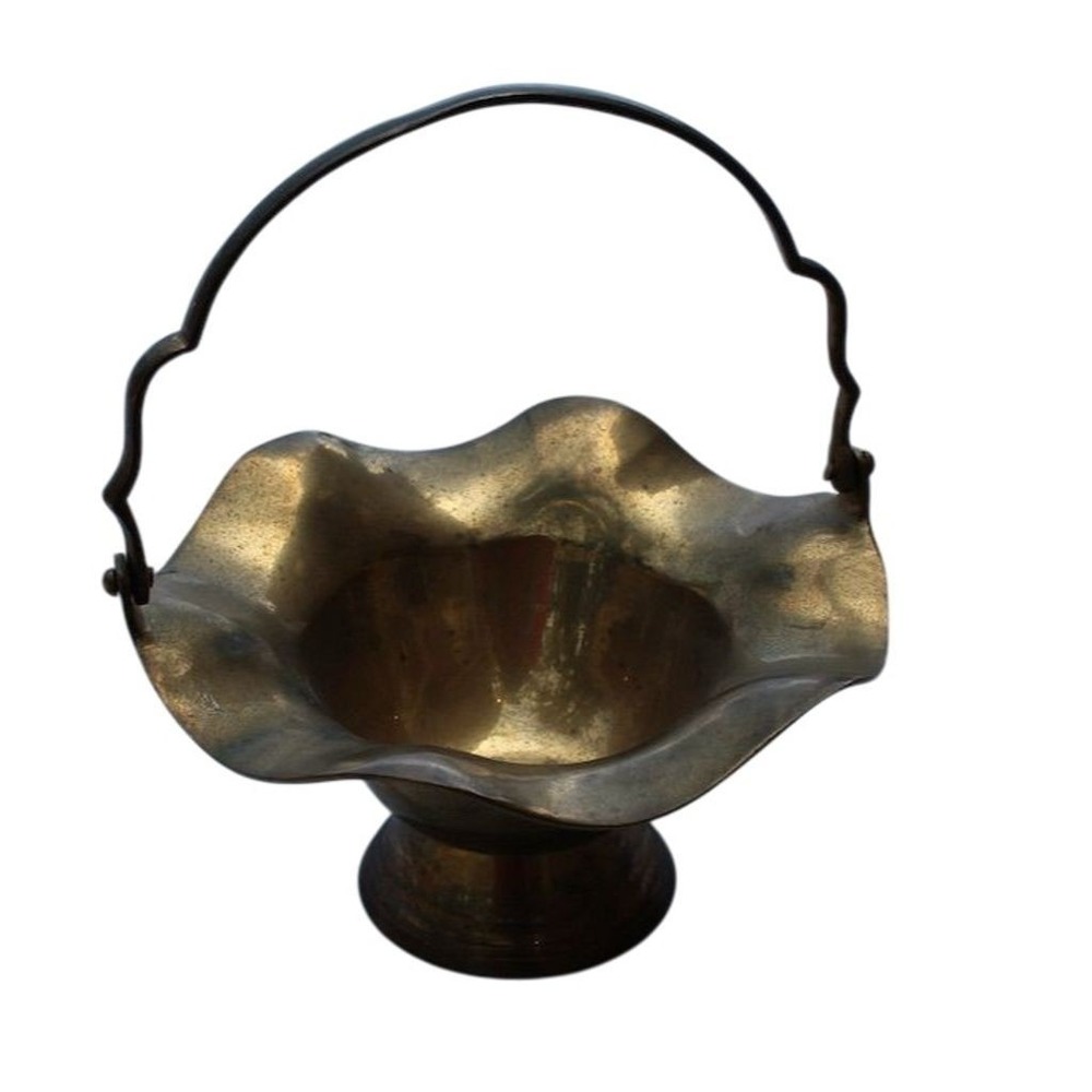 Vintage‎ Brass Basket with Scallop Edge and Moveable Handle